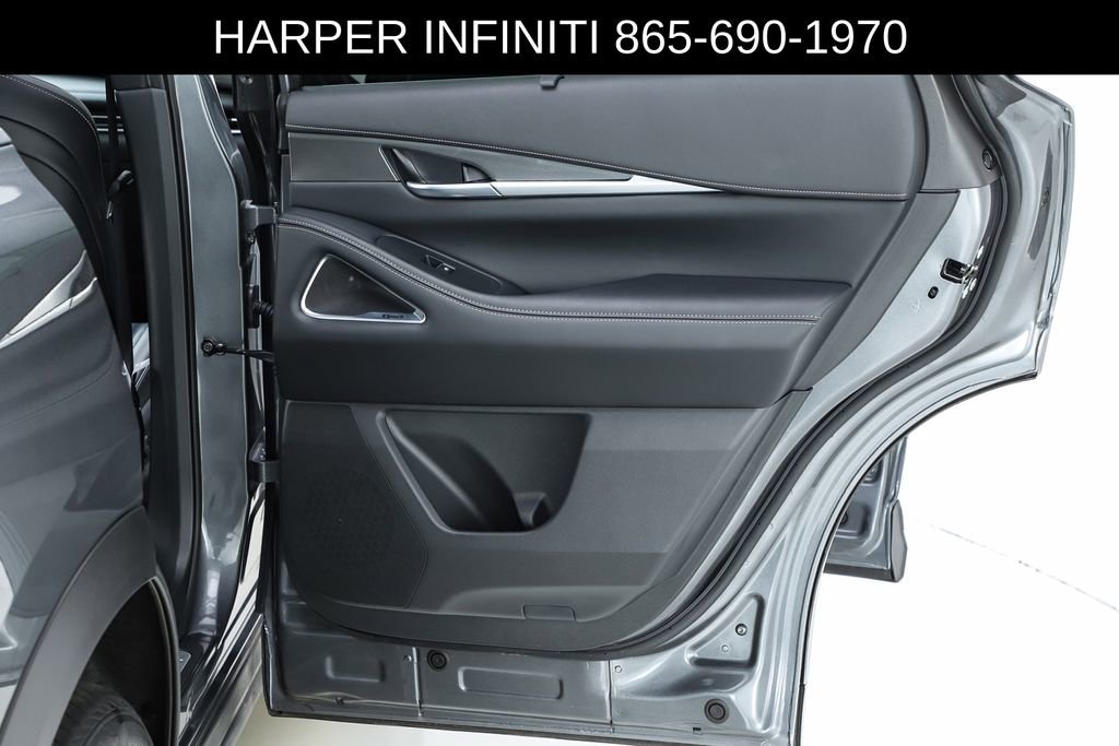 Certified 2026 INFINITI QX60 Luxe w/ Cargo Package AWD/4WD image 31