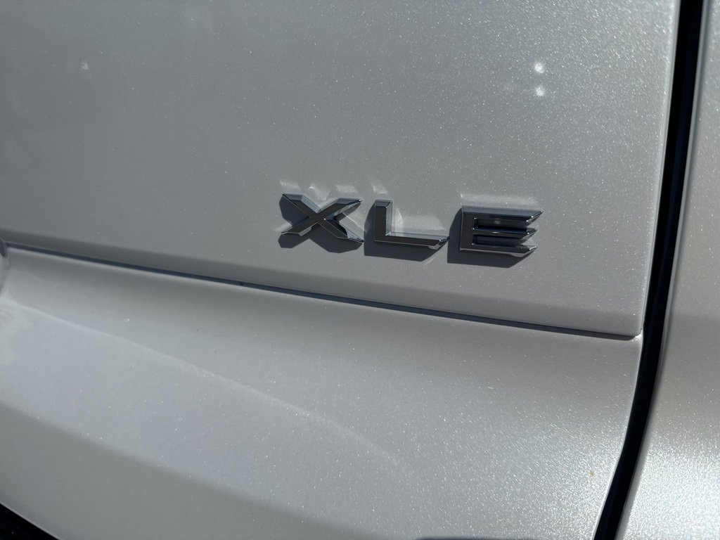 New 2025 Toyota Crown Signia image 14