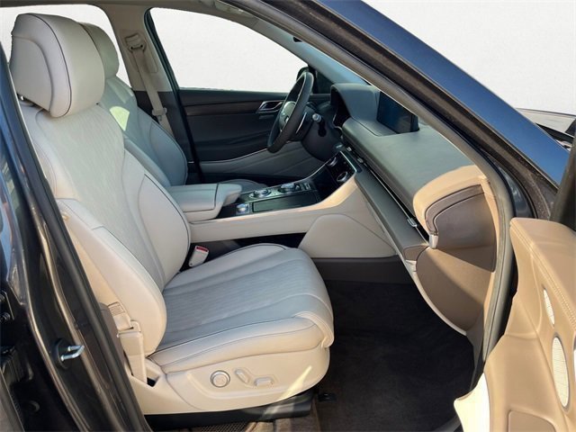 Used 2023 Genesis GV80 2.5T w/ Advanced Package image 16