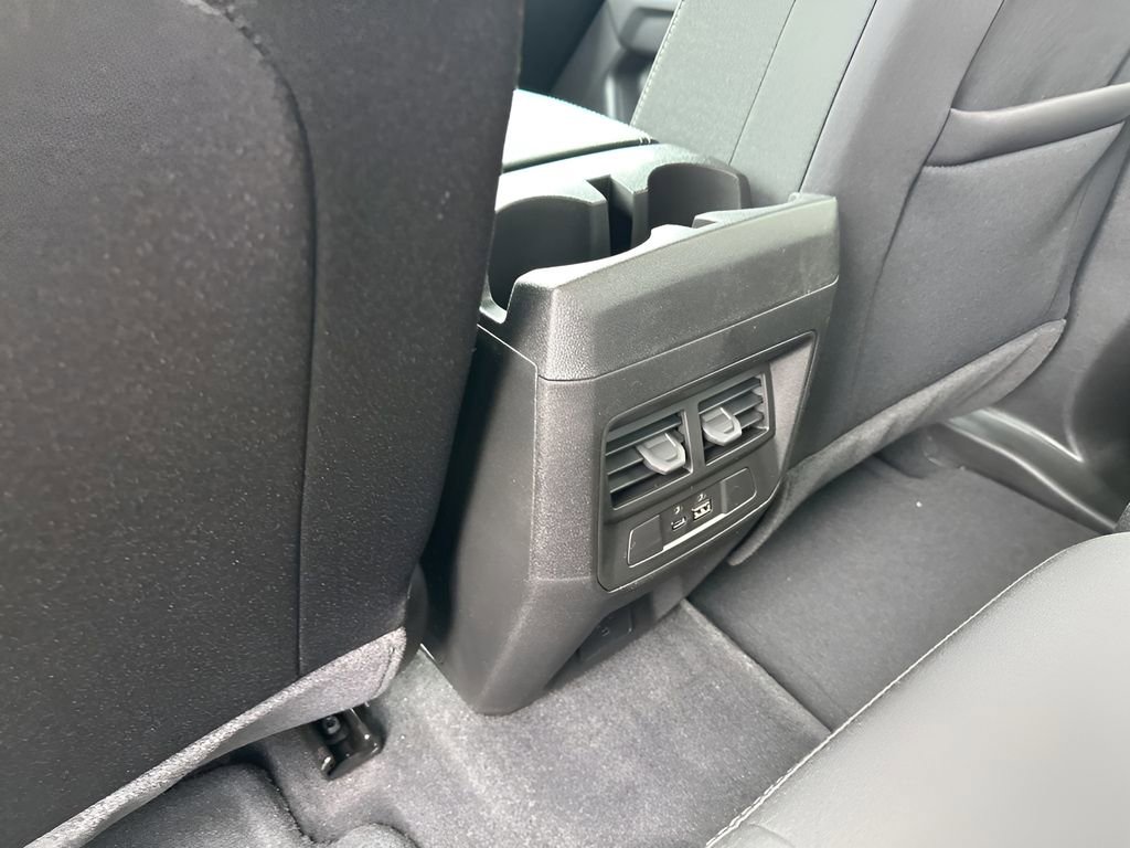 New 2026 GMC Canyon Elevation w/ Convenience Package image 21