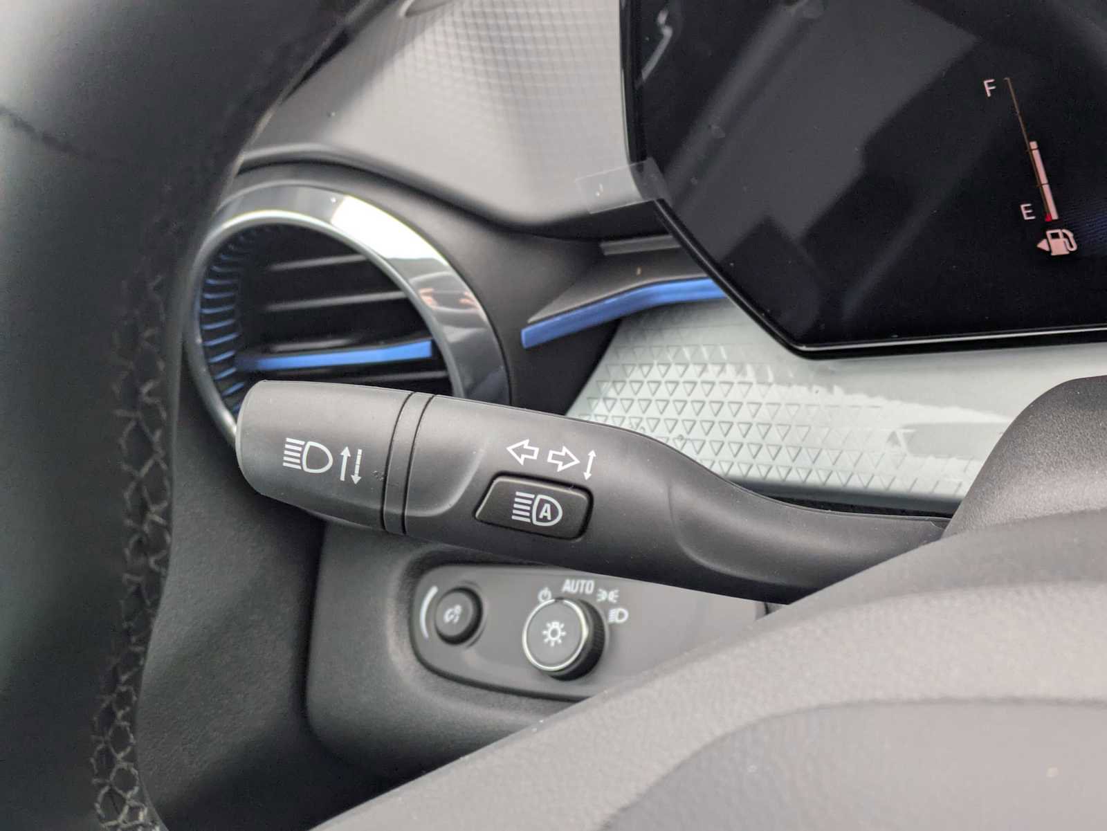 New 2026 Chevrolet Trax LT image 21