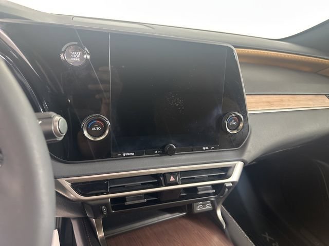 Used 2023 Lexus RX 350 Premium w/ Accessory Package AWD/4WD image 15