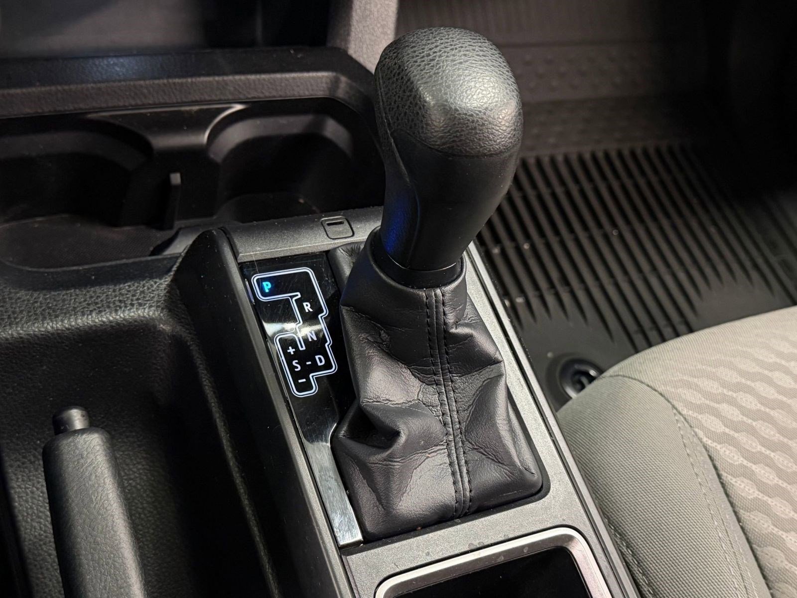 Used 2023 Toyota Tacoma SR image 12