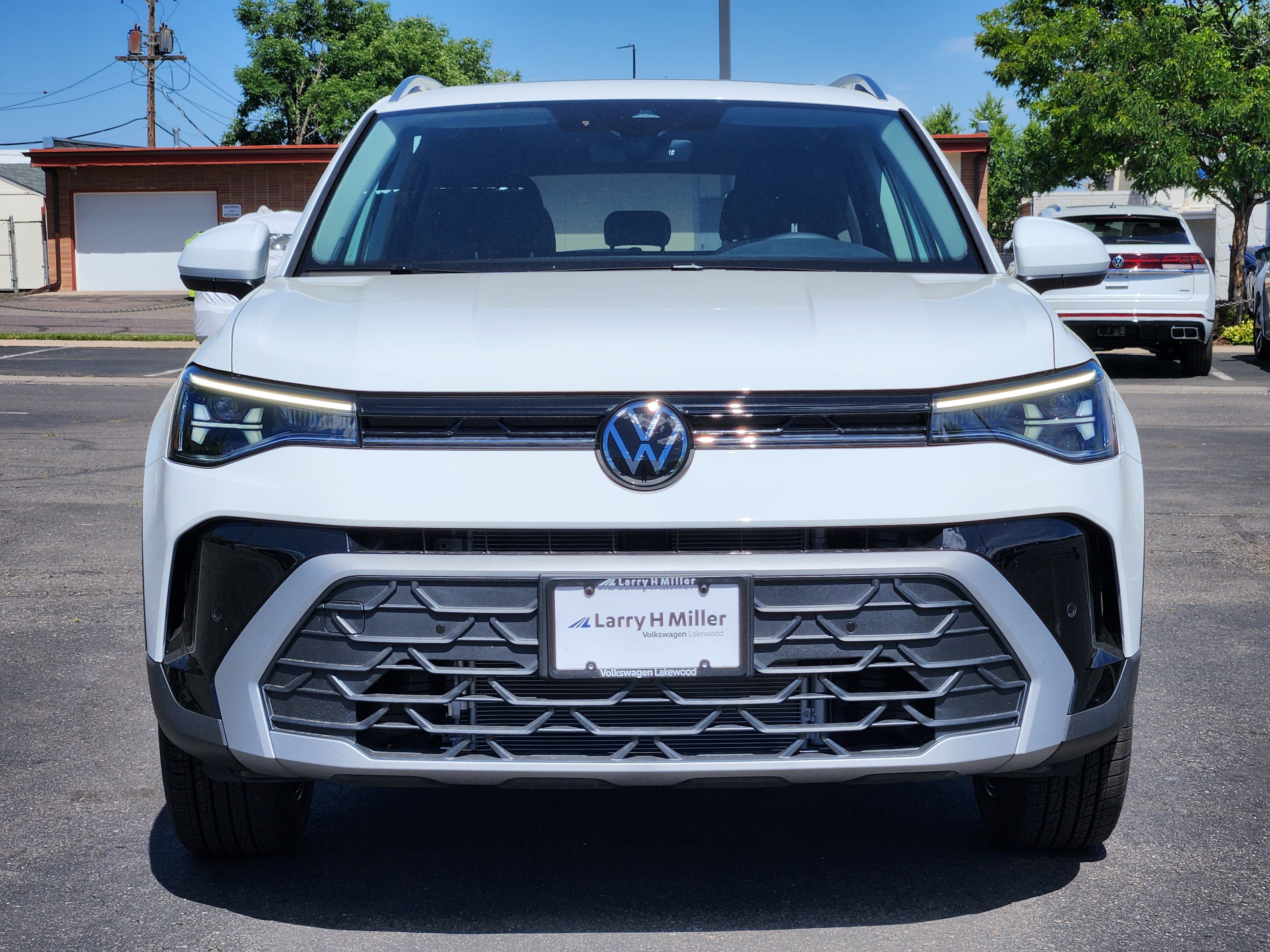 New 2026 Volkswagen Taos SE AWD/4WD image 9