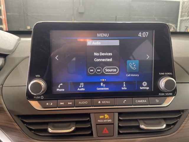 Used 2024 Nissan Altima 2.5 SV image 19