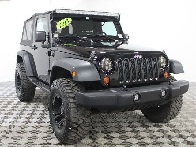 Used 2013 Jeep Wrangler Sport image 8