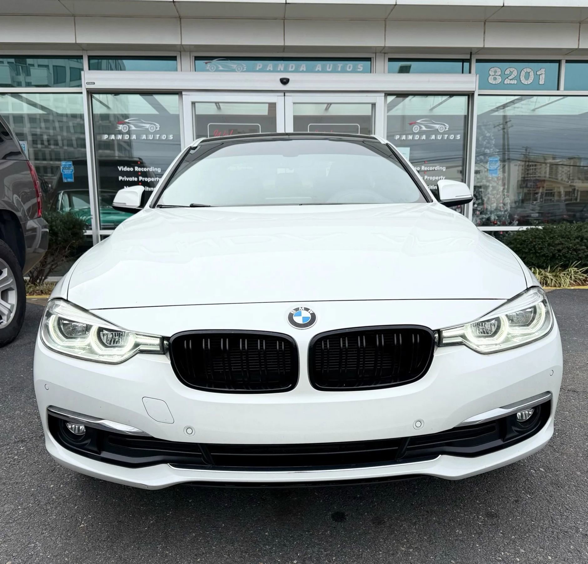 Used 2016 BMW 328d xDrive Sedan AWD/4WD image 2