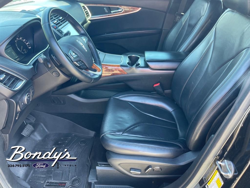 Used 2018 Lincoln MKX Reserve FWD image 10