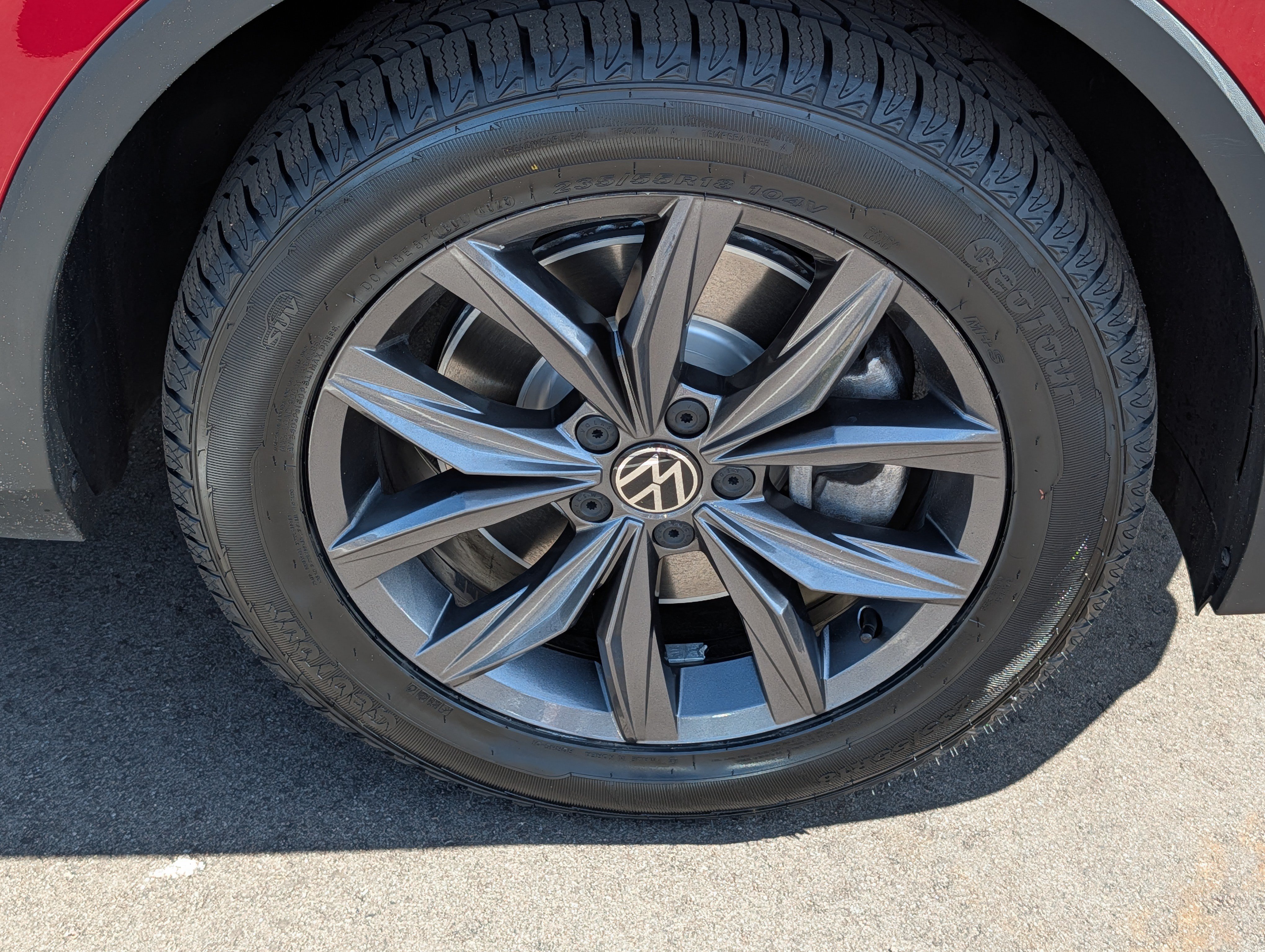 Certified 2023 Volkswagen Tiguan SE FWD image 15