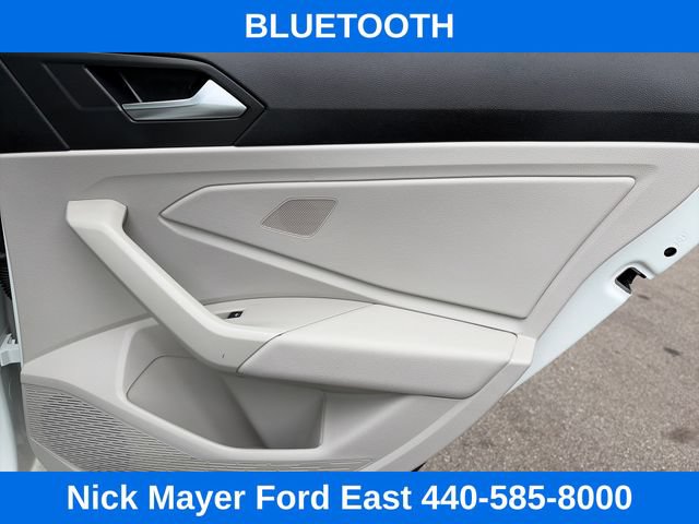 Used 2023 Volkswagen Jetta SE w/ Panoramic Sunroof Package FWD image 22