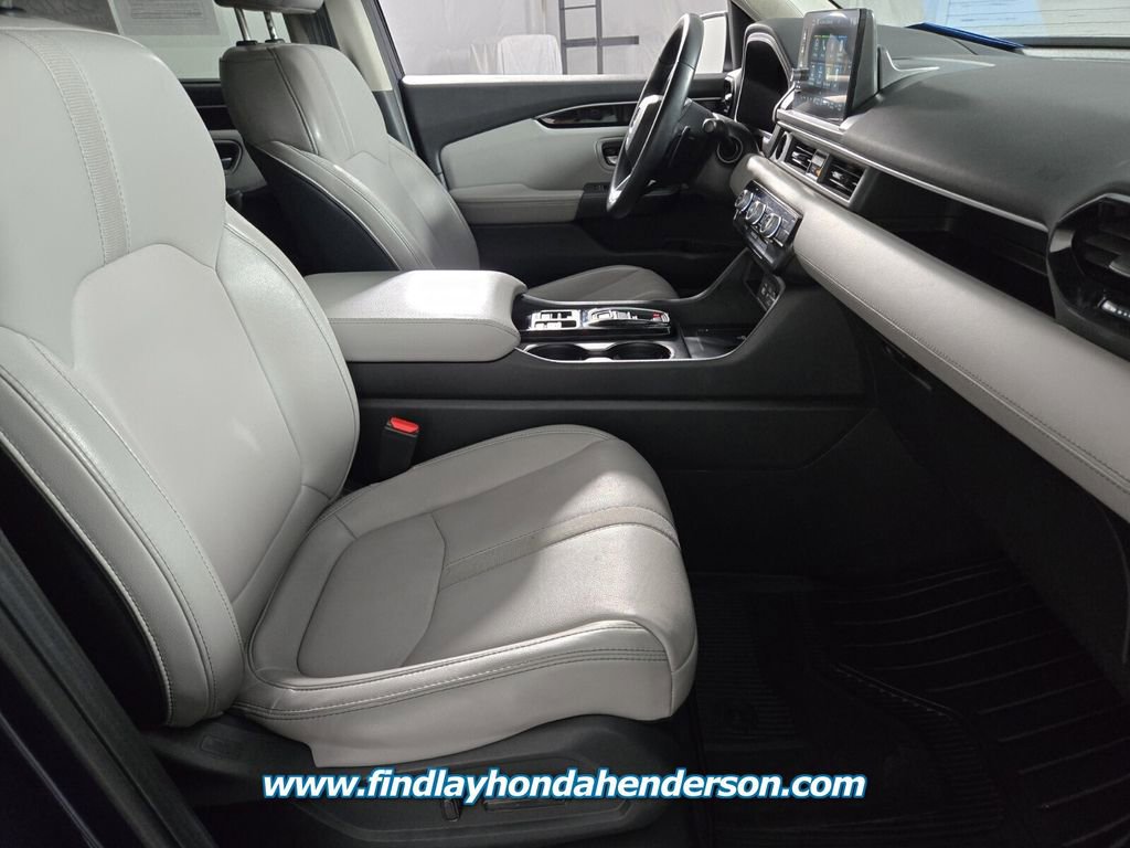 Certified 2024 Honda Pilot EX-L image 22