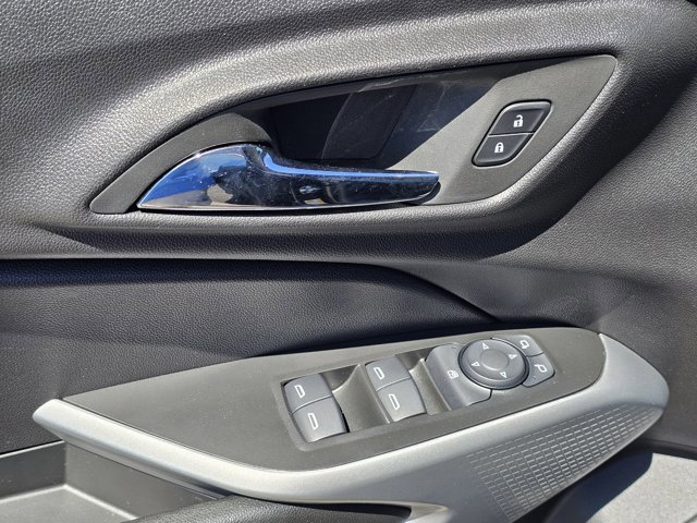 Used 2026 Chevrolet Trax LS FWD image 15