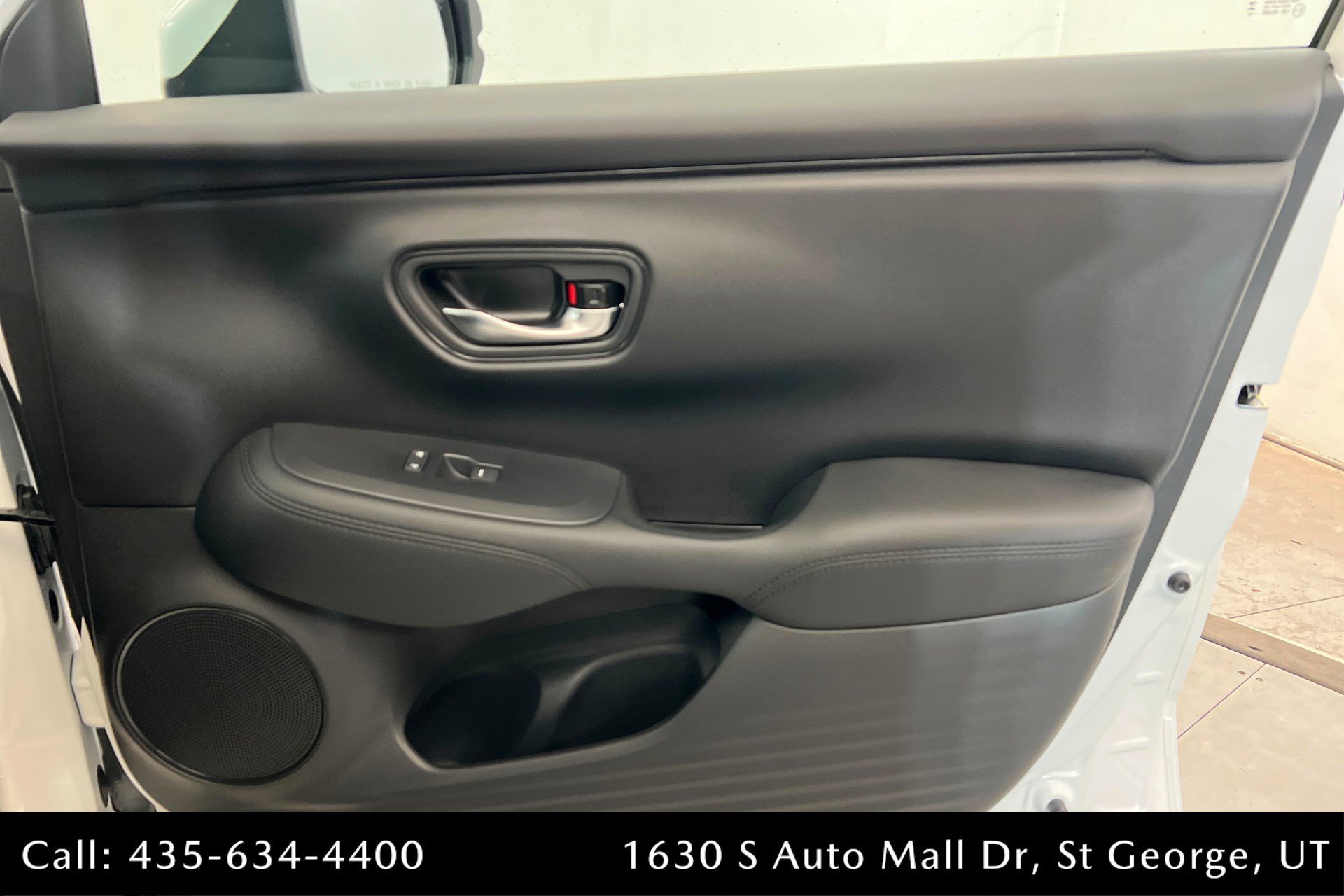 New 2026 Honda HR-V LX image 23