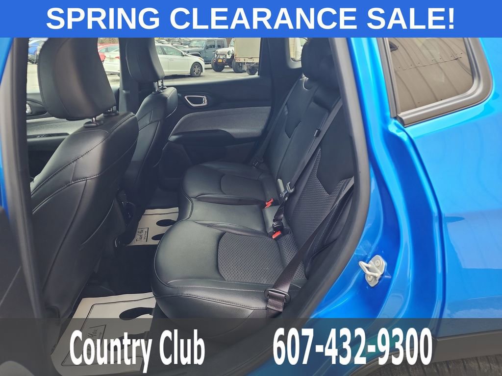 Used 2024 Jeep Compass Latitude w/ Convenience Group image 24