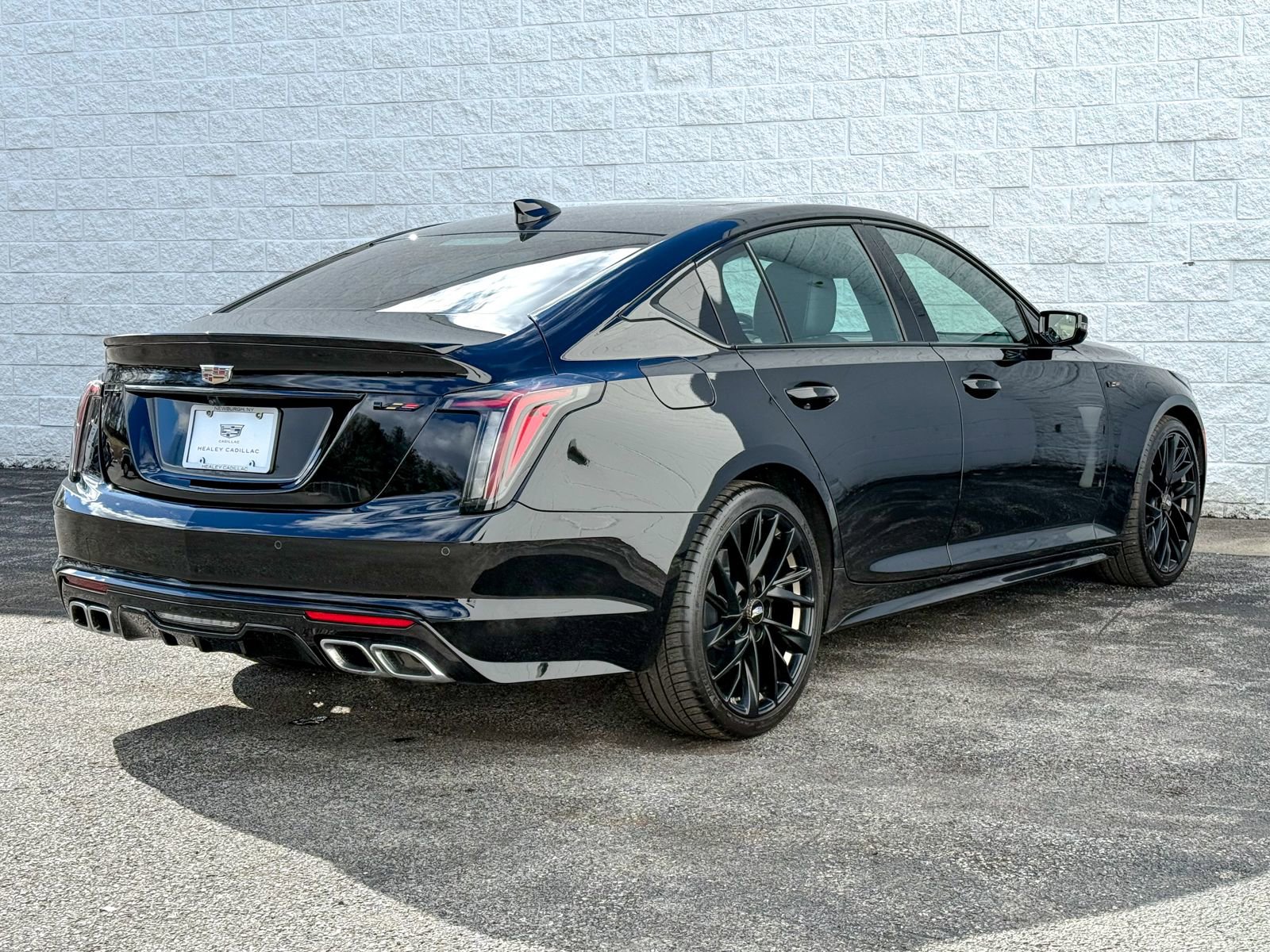 Certified 2023 Cadillac CT5 V w/ LPO, Bronce Accent Package image 9