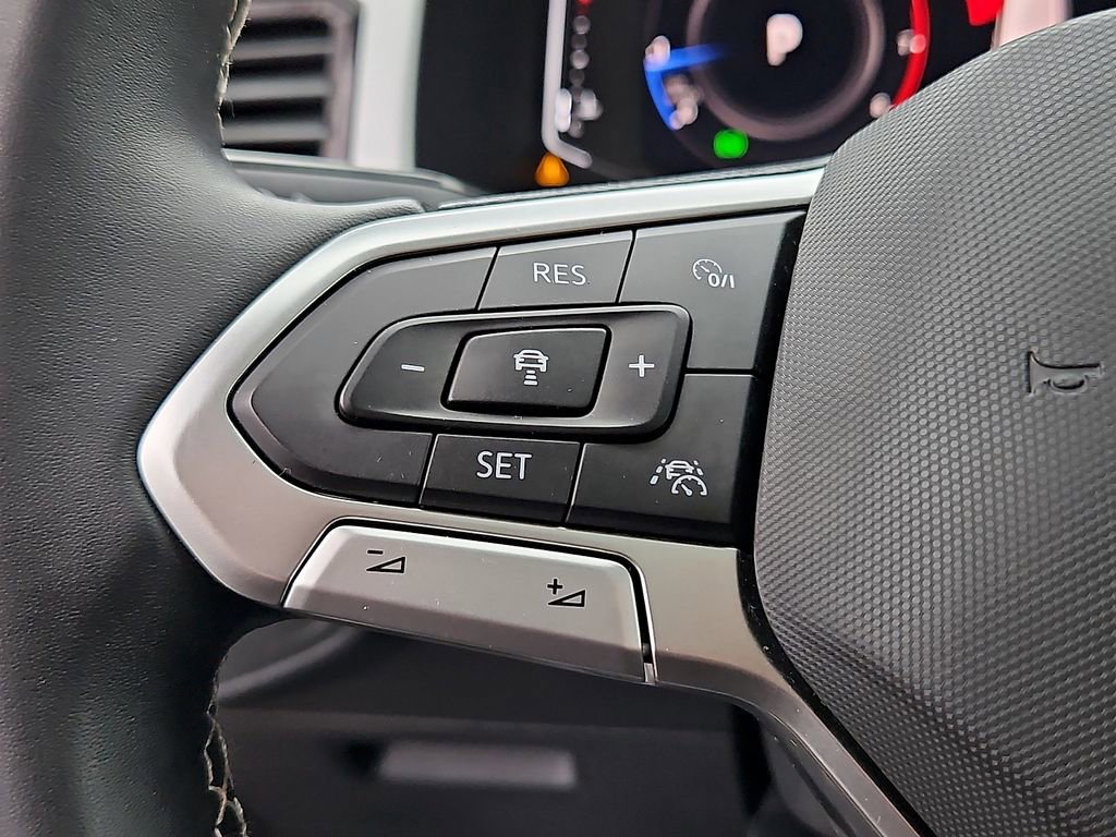 Certified 2022 Volkswagen Atlas SEL image 23