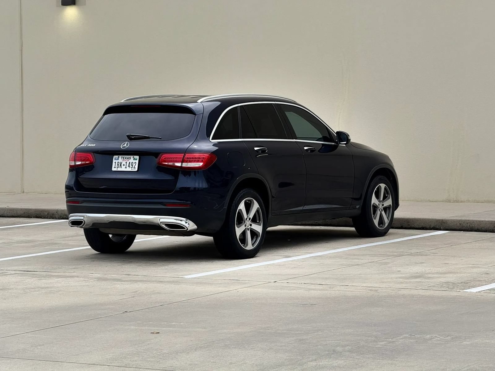Used 2016 Mercedes-Benz GLC 300 image 7