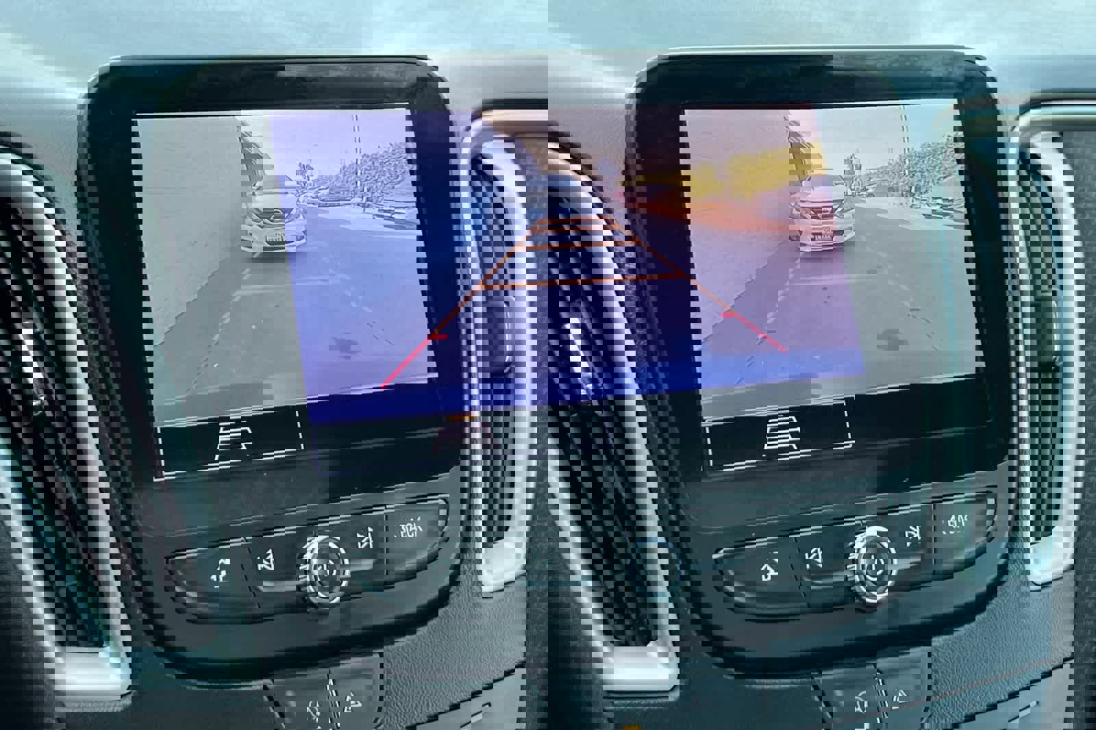 Used 2023 Chevrolet Malibu LT image 22