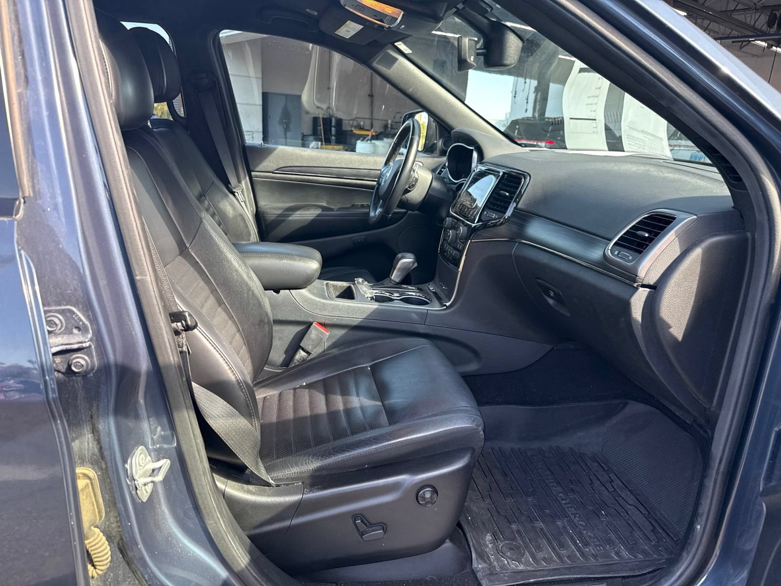 Used 2019 Jeep Grand Cherokee Limited X RWD image 13