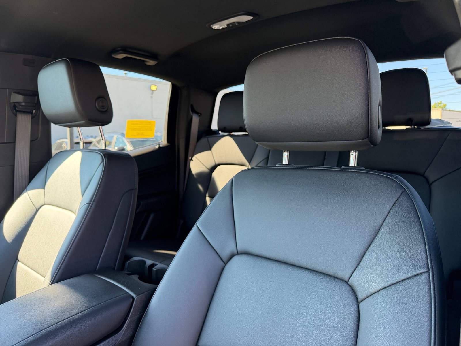 Used 2025 Chevrolet Colorado Trail Boss AWD/4WD image 14