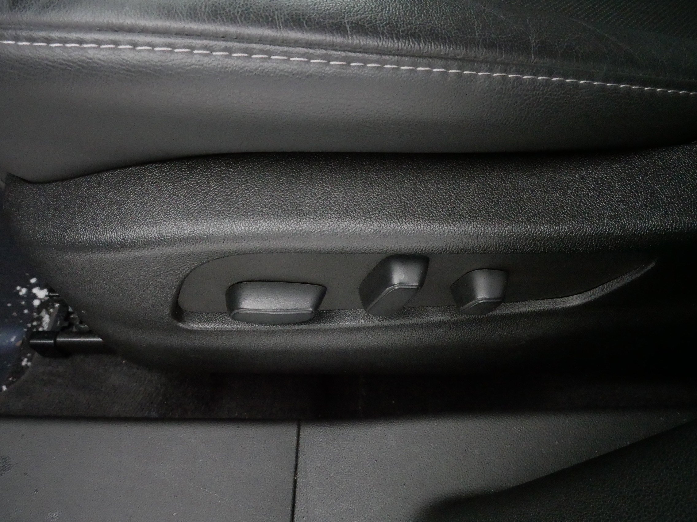 Certified 2022 Cadillac XT4 Premium Luxury w/ Technology Package image 21