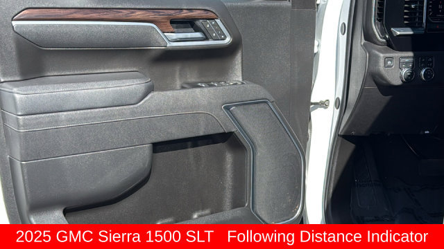 Used 2025 GMC Sierra 1500 SLT AWD/4WD image 23