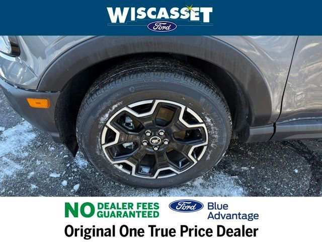 Used 2025 Ford Bronco Sport Outer Banks w/ Outer Banks Tech Package+ AWD/4WD image 33