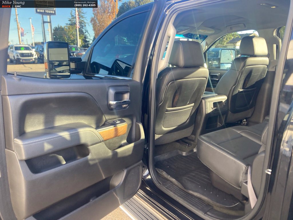 Used 2015 Chevrolet Silverado 2500 LTZ w/ Duramax Plus Package AWD/4WD image 11