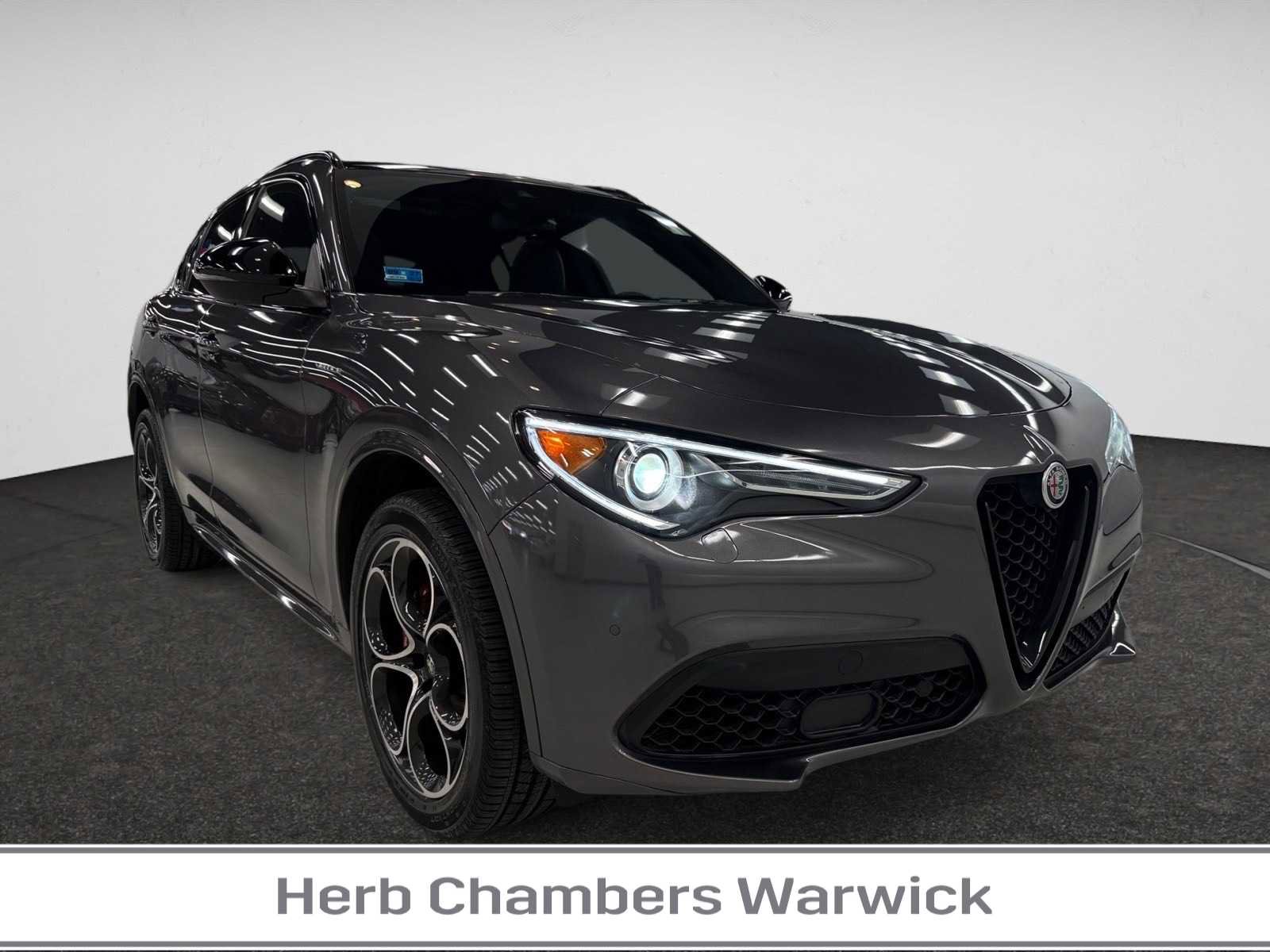 Used 2022 Alfa Romeo Stelvio Veloce