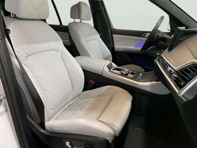 Used 2026 BMW X5 xDrive40i AWD/4WD image 87
