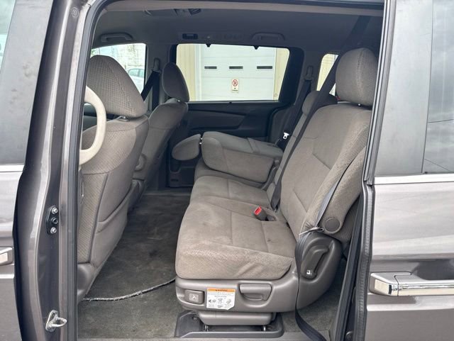 Used 2016 Honda Odyssey SE image 8