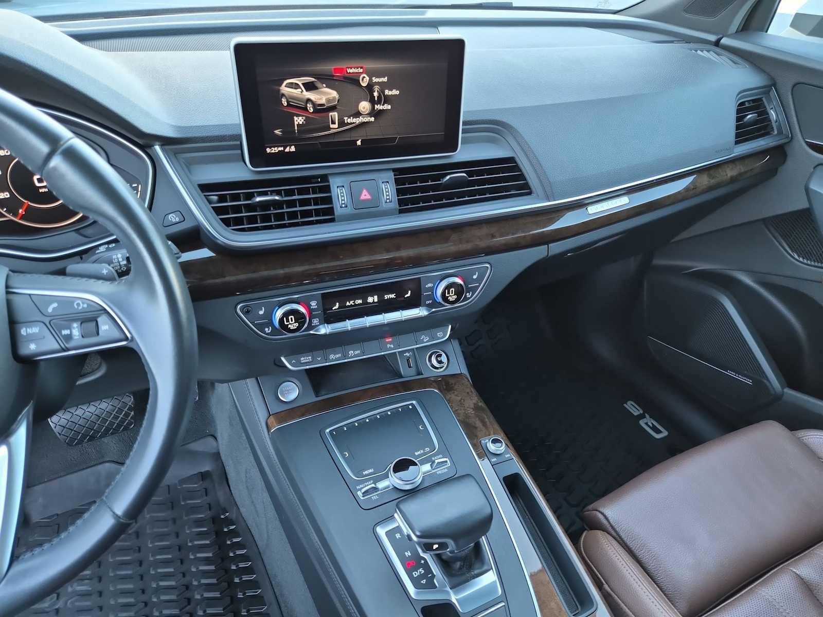 Used 2019 Audi Q5 2.0T Premium Plus w/ Premium Plus Package image 23