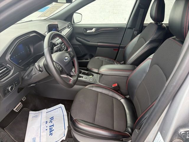 Used 2024 Ford Escape ST-Line image 13
