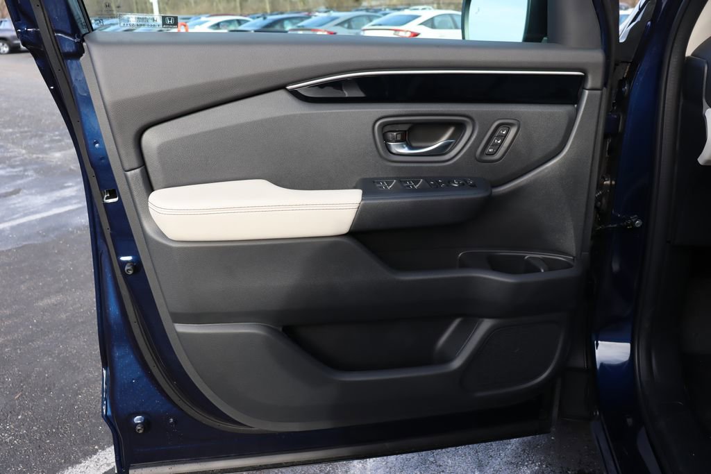 Used 2026 Honda Passport RTL image 27