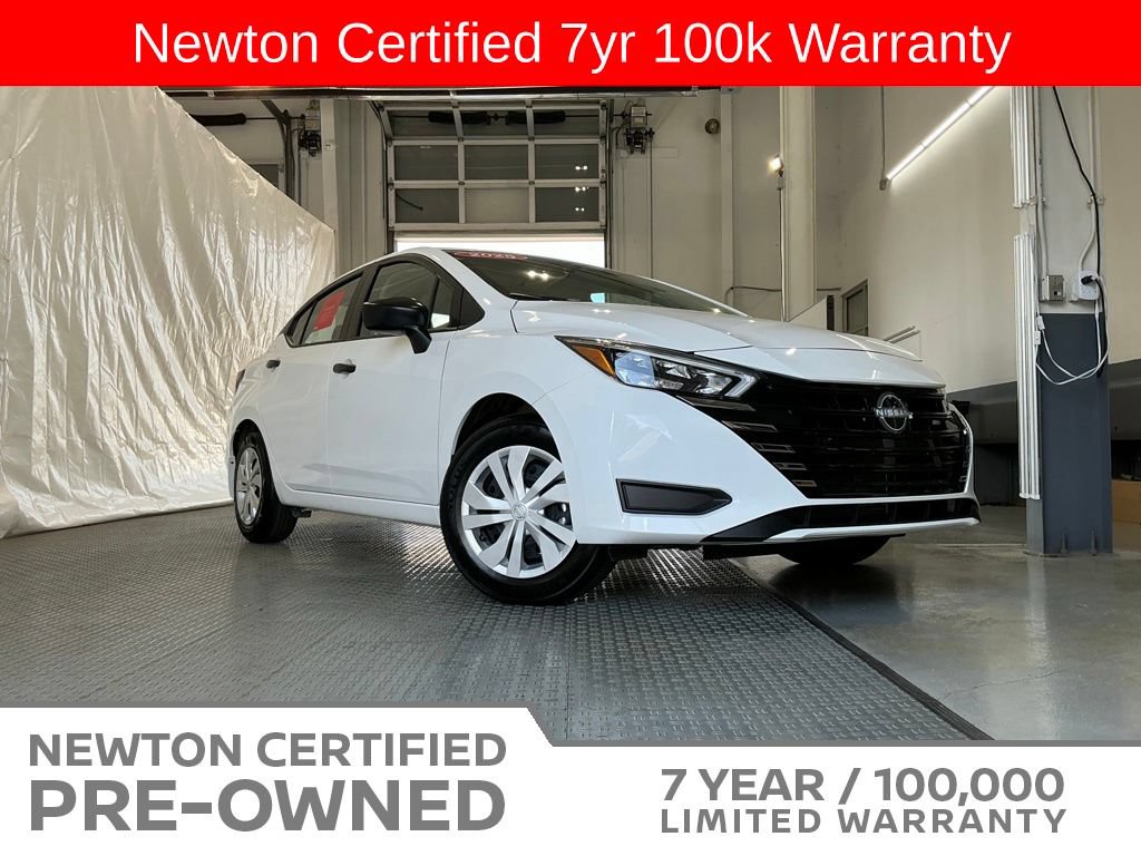 Used 2025 Nissan Versa S w/ Trunk Package FWD image 22