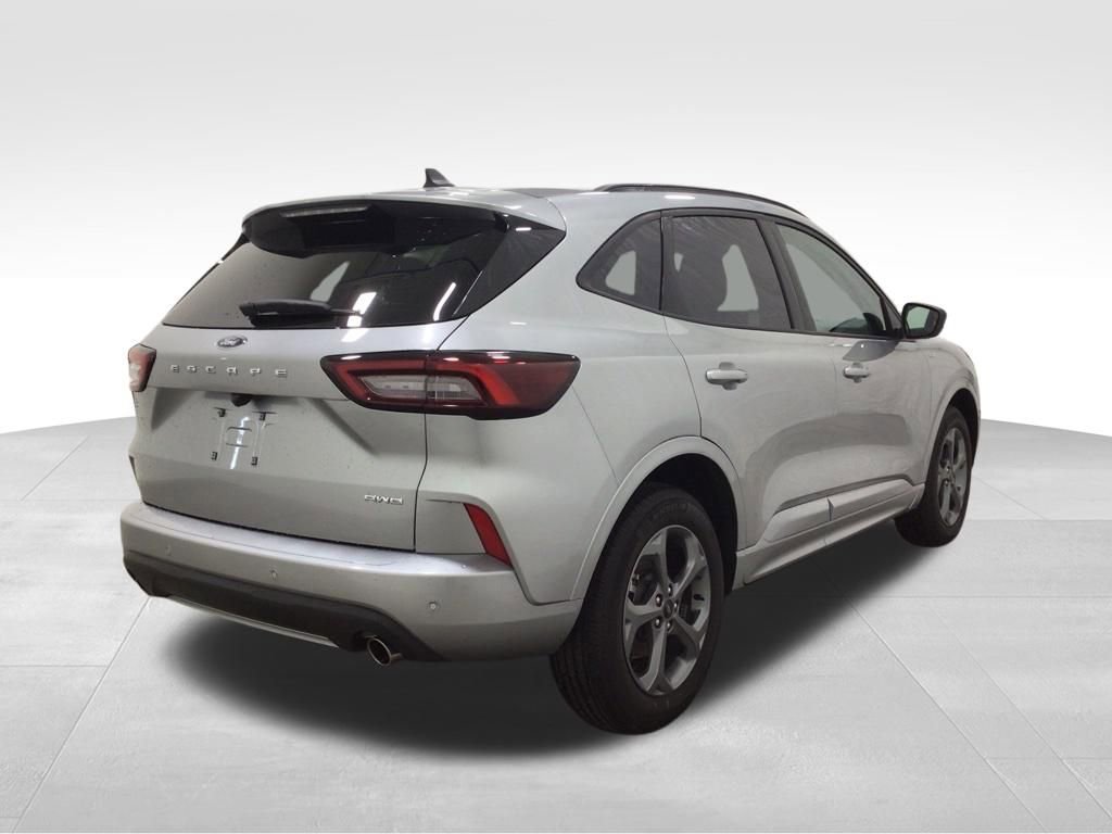 Used 2024 Ford Escape ST-Line w/ Tech Pack #1 image 4