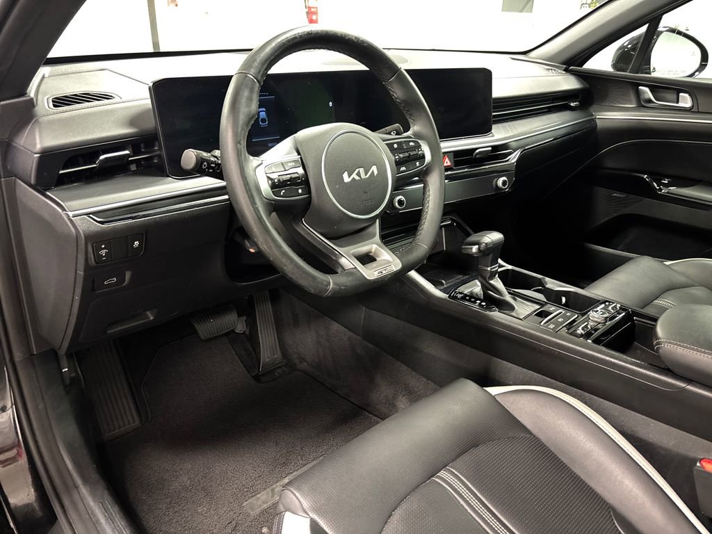 Used 2025 Kia K5 GT-Line w/ GT-Line Premium Package AWD/4WD image 25