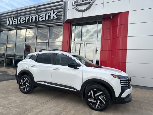 New 2026 Nissan Kicks SV w/ Cold Weather Package FWD image 1