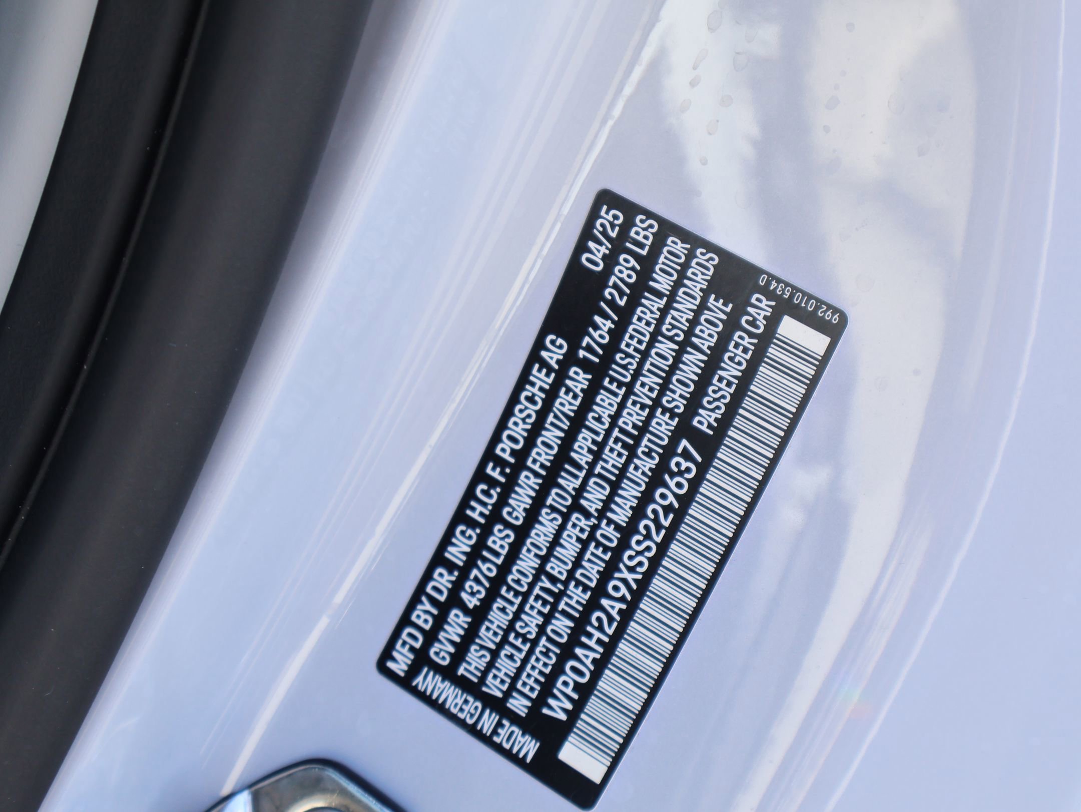 Certified 2025 Porsche 911 Carrera S RWD image 29