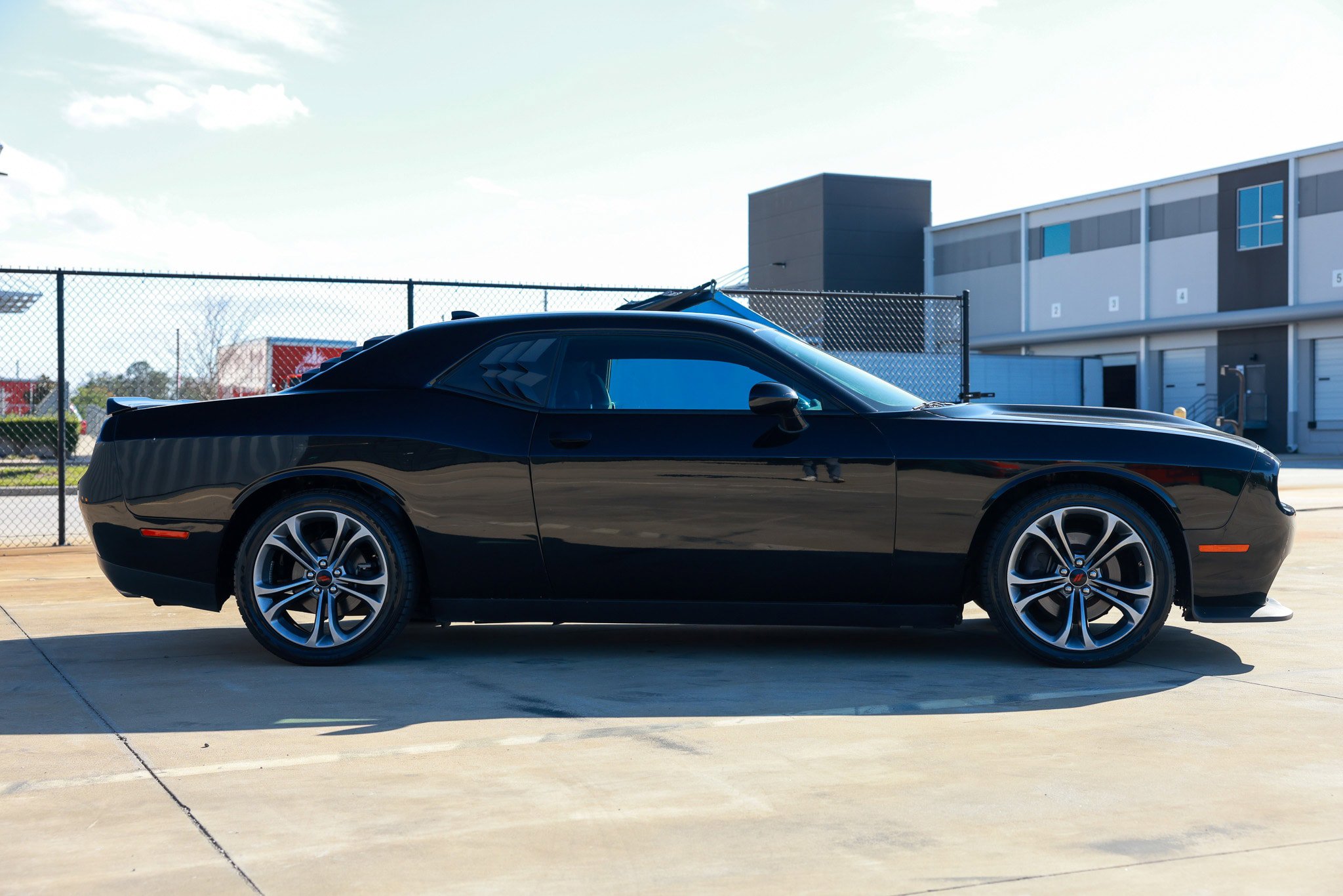 Used 2021 Dodge Challenger R/T RWD image 17