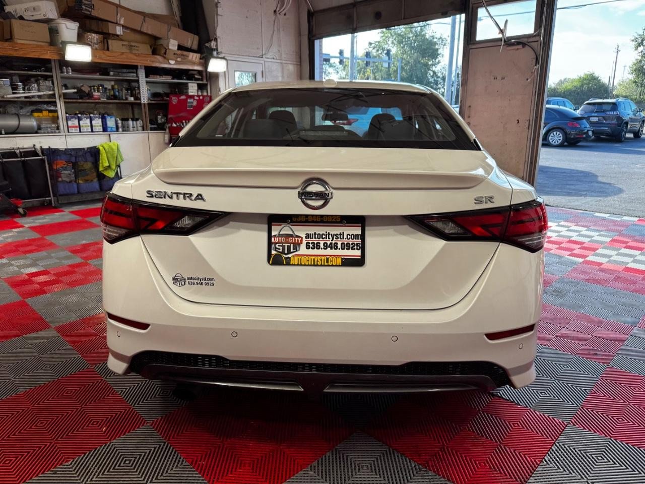 Used 2020 Nissan Sentra SR image 6
