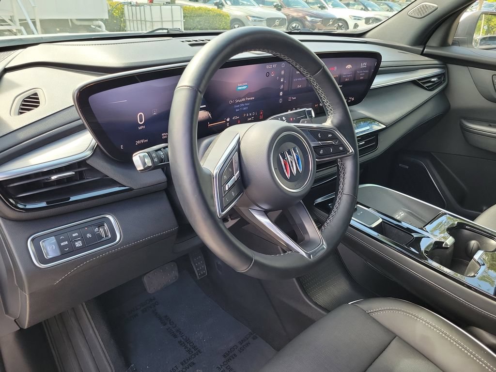 Used 2025 Buick Enclave Preferred AWD/4WD image 22