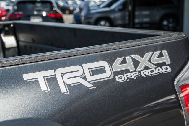 Used 2020 Toyota Tacoma TRD Off-Road AWD/4WD image 19