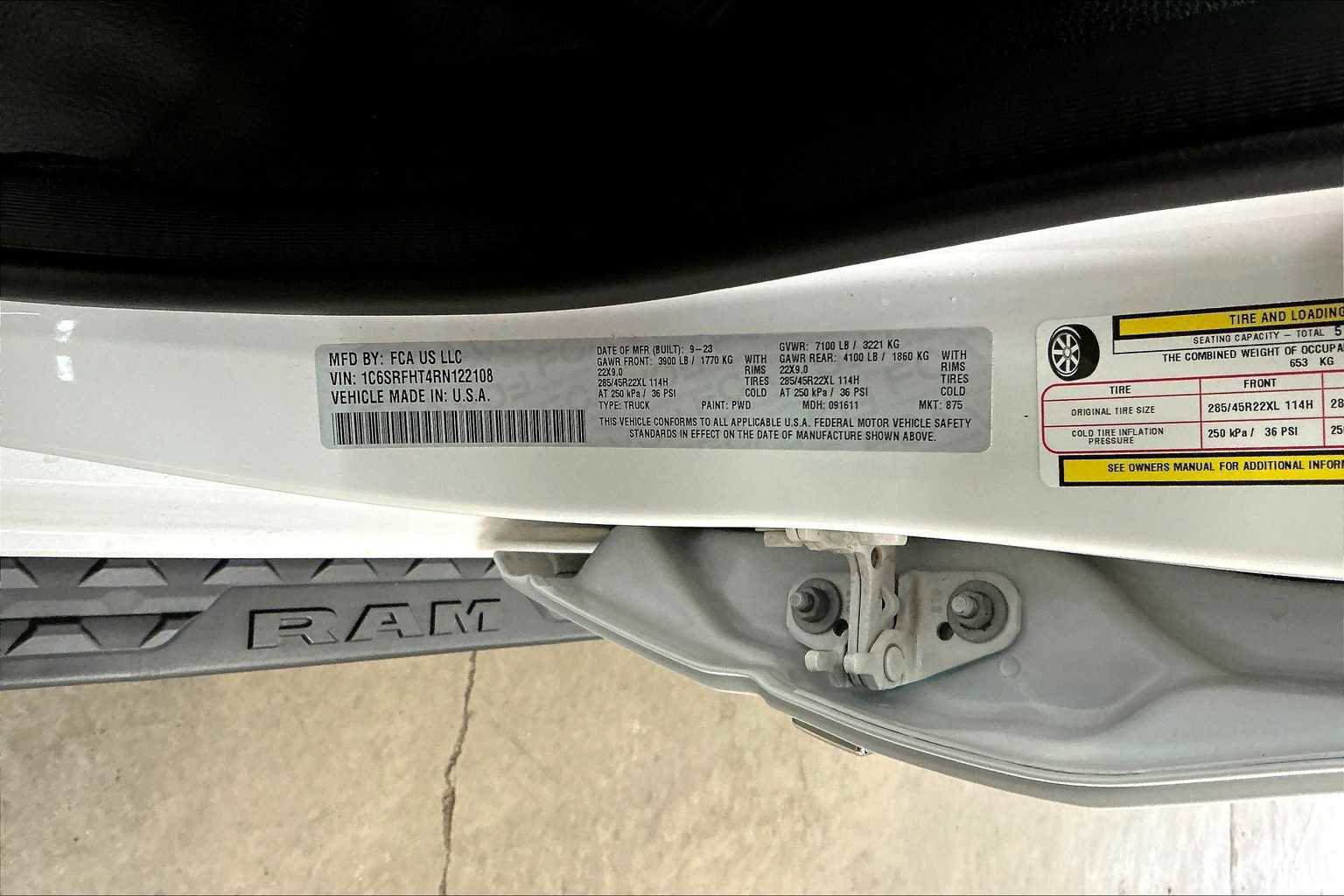 Used 2024 RAM 1500 Limited w/ Trailer Tow Group image 36