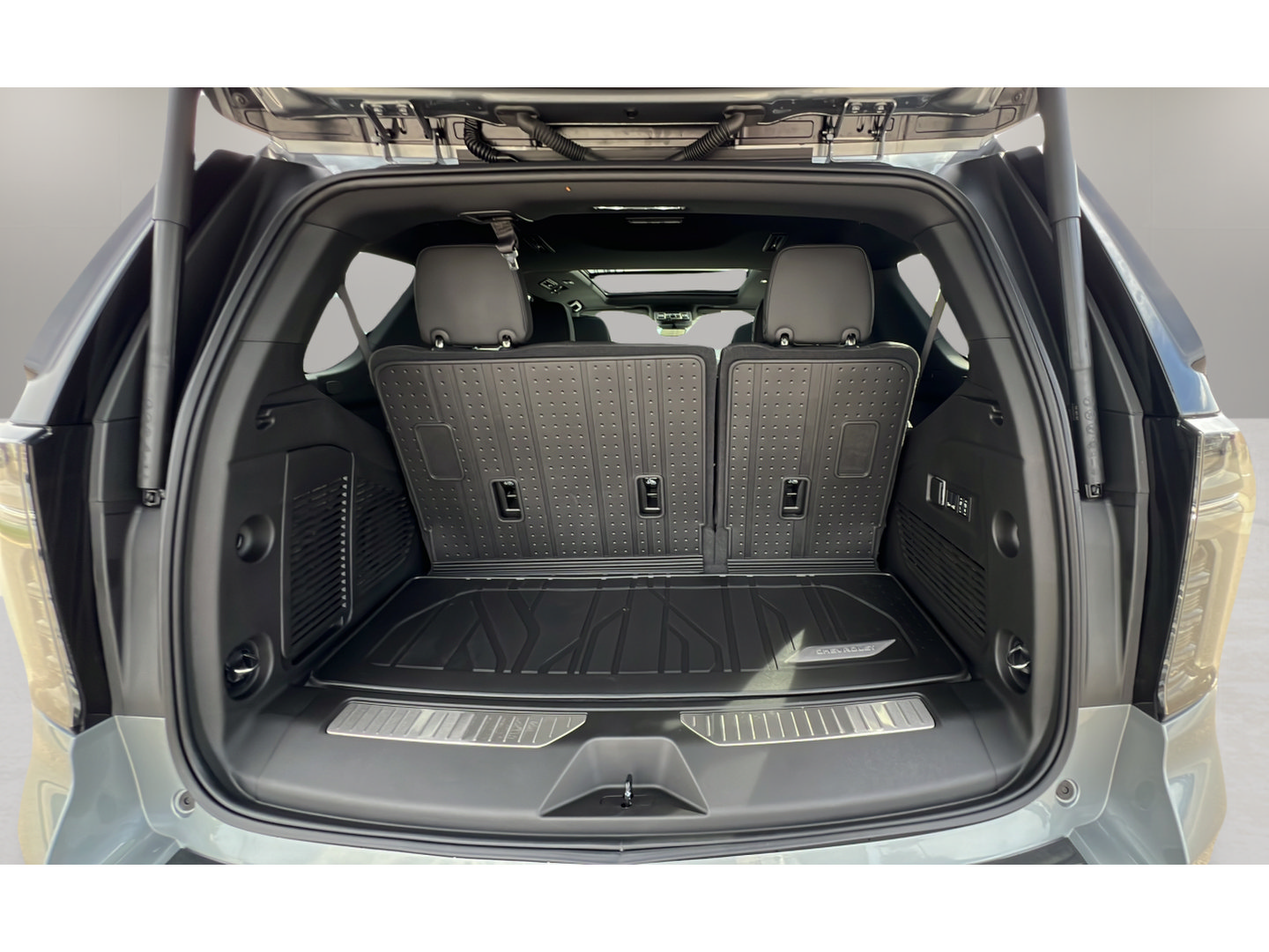 New 2027 Chevrolet Tahoe High Country w/ Sun And Tow Package AWD/4WD image 30