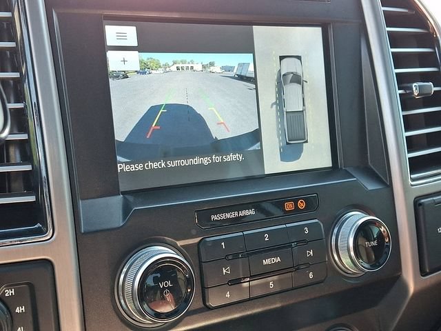 Used 2021 Ford F250 Platinum w/ FX4 Off-Road Package AWD/4WD image 4