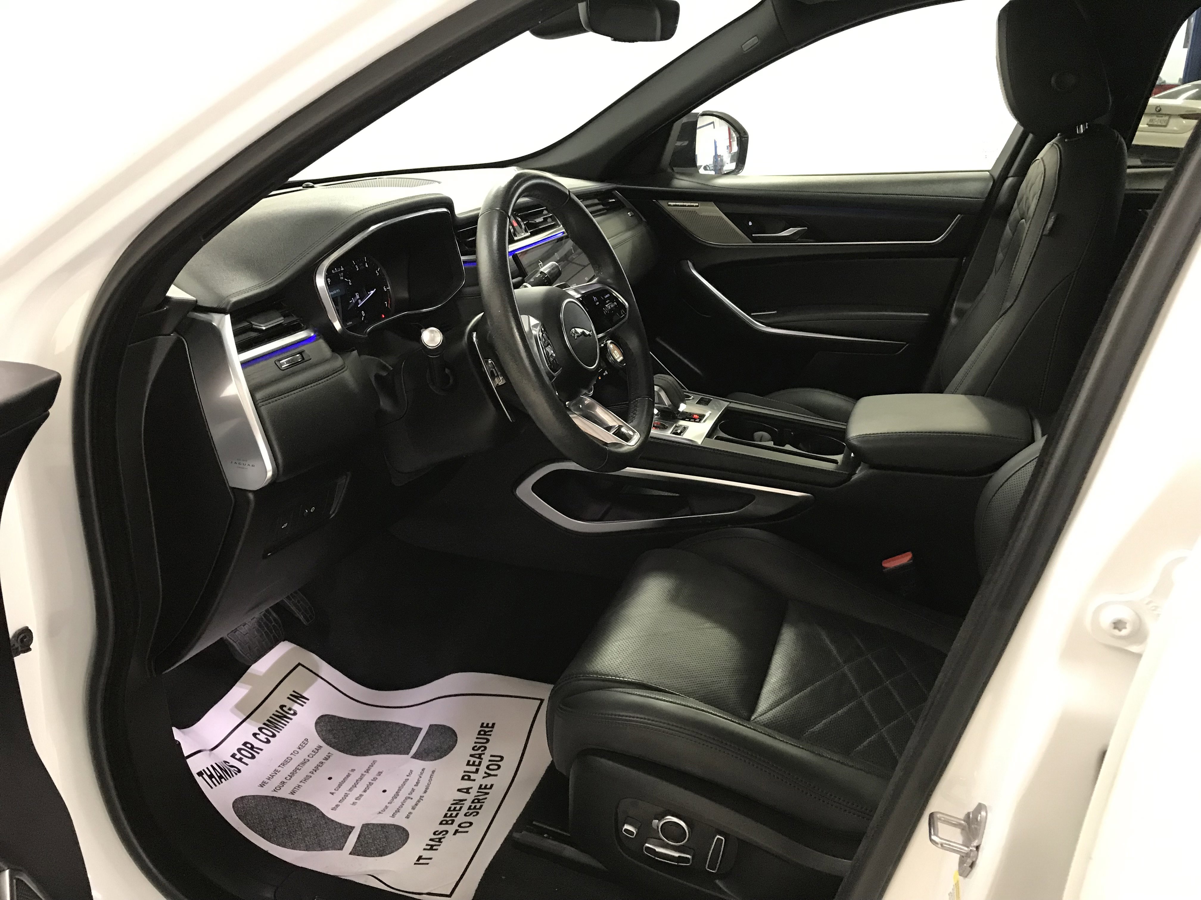 Used 2023 Jaguar F-PACE S AWD/4WD image 8