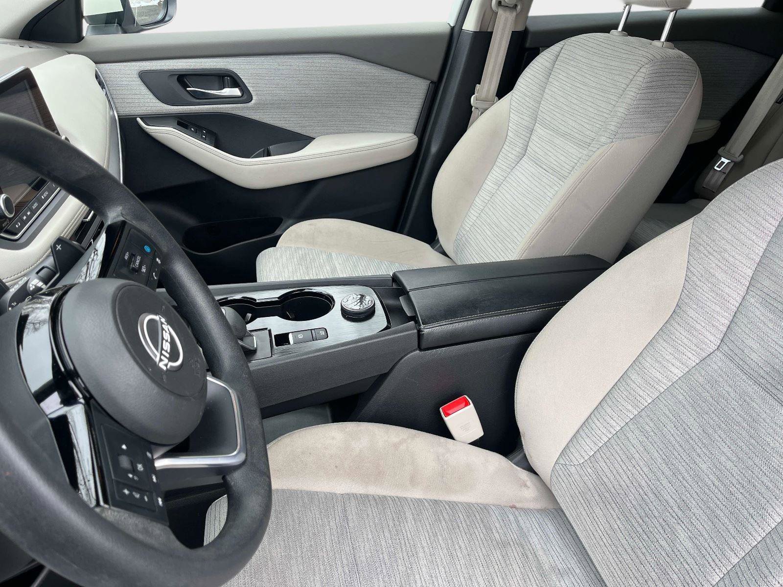 Certified 2023 Nissan Rogue SV image 21