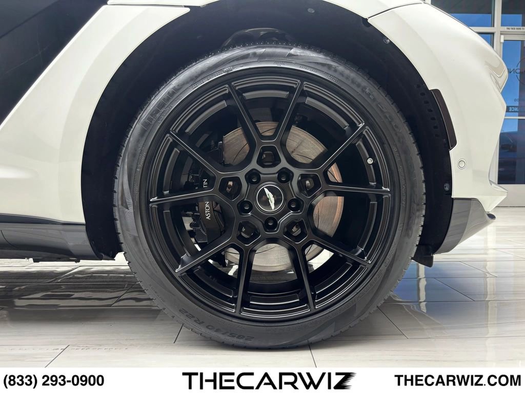 Used 2021 Aston Martin DBX AWD/4WD image 48