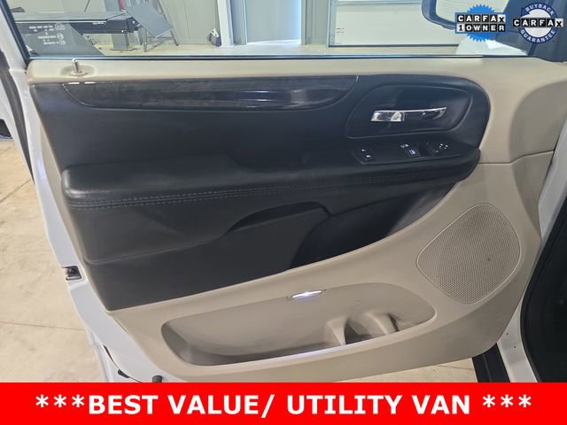Used 2015 RAM C/V Tradesman w/ UConnect Hands-Free Group image 11